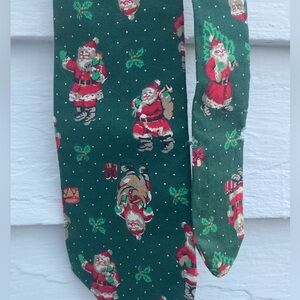 Vintage Lowe Bow Original Christmas Festive Green Tie with Santa and Holly